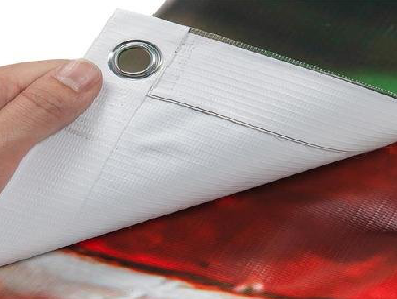 洞口喷绘和刀刮布的工艺区别。